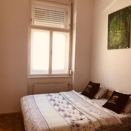 Old Citycenter Appartment 그라츠 외부 사진
